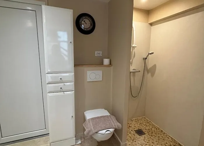 Les Capucins De Holiday home *